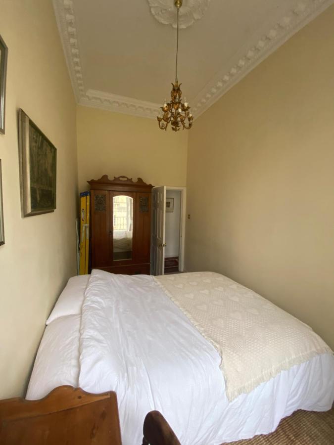 Stunning Georgian Central Bath Home Экстерьер фото