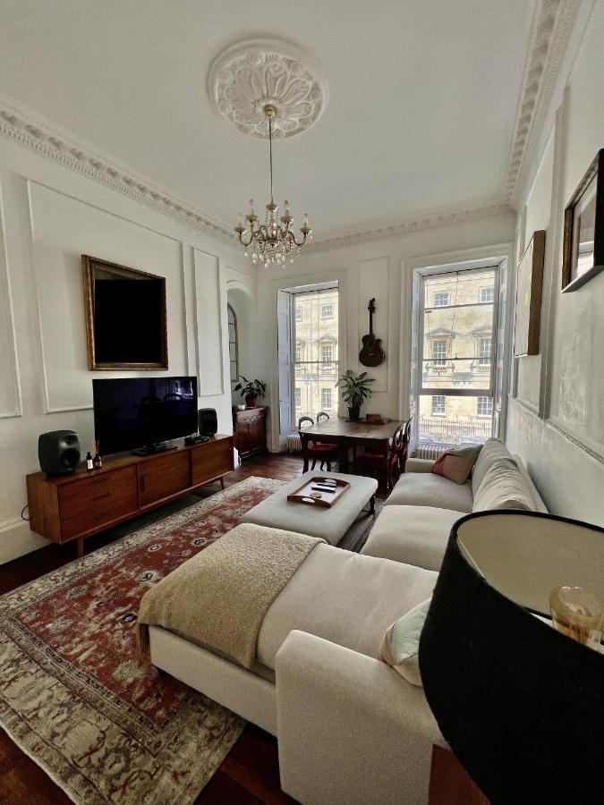 Stunning Georgian Central Bath Home Экстерьер фото